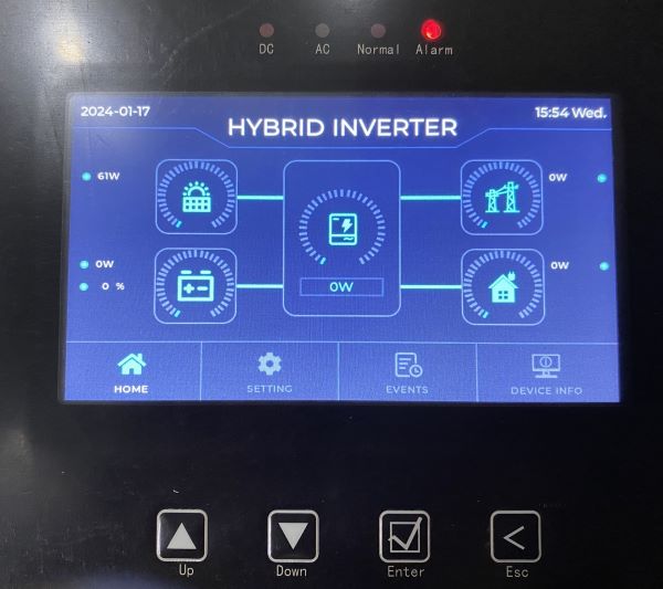 Màn hình LCD hiển thị thông tin của Inverter Hybrid 3 pha 14kW Chisaga ESS