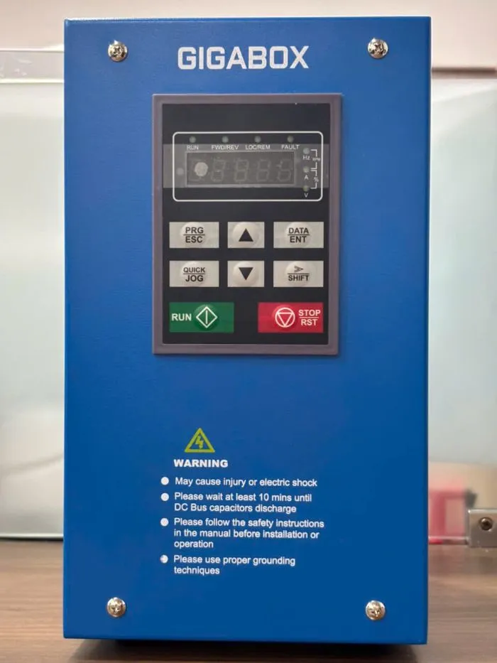 Biến tần bơm Gigabox IP65 3 pha 15kW Biến tần bơm Gigabox IP65 3 pha 15kW