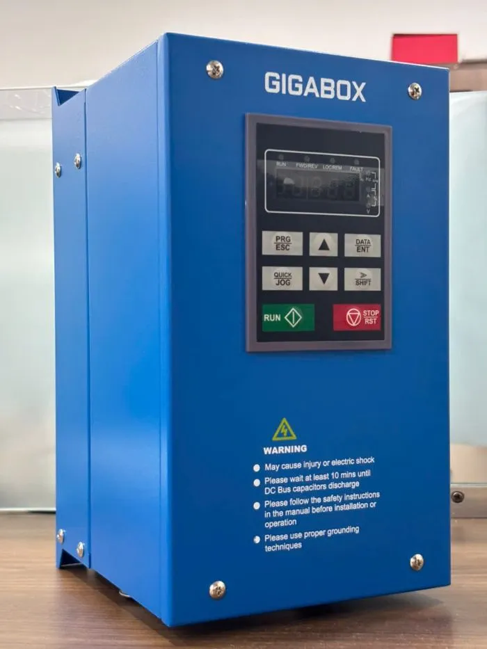 Biến tần bơm Gigabox IP65 3 pha 15kW Biến tần bơm Gigabox IP65 3 pha 15kW