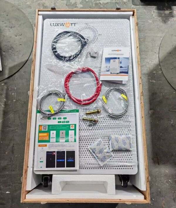 Phụ kiện pin lưu trữ lithium Luxwatt 16kWh 51.2V314Ah Phụ kiện pin lưu trữ lithium Luxwatt 16kWh 51.2V314Ah